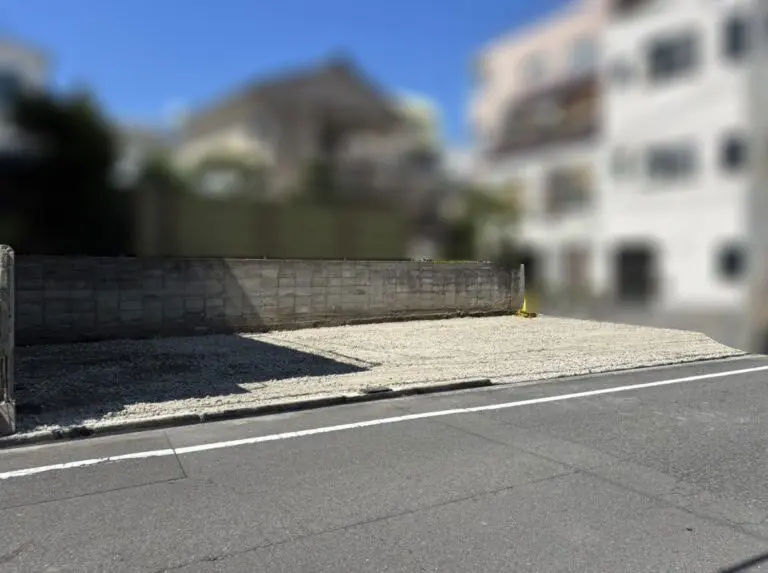 修理後【松山市永代】更地を駐車場にする砂利引き