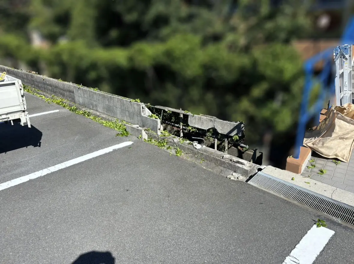 修理前【松山市久万ノ台】ブロック塀復旧工事